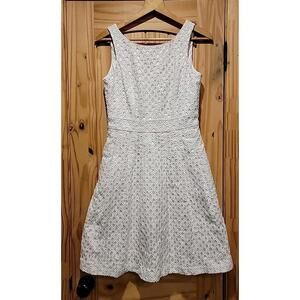 White House Black Market Dress White size 6 Crochet Eyelet Fit Flare Beach Coast